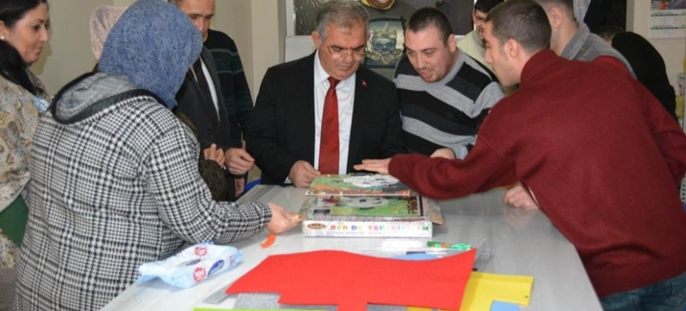 Kaymakam Çalık, Engelliler Derneğini ziyaret etti