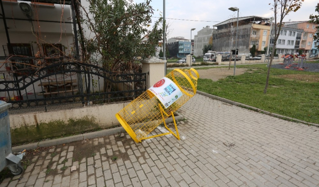 Gursu’da pet şişe kafesleri oluşturuldu