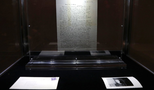 Einstein’ın “Tanrı mektubu”na rekor fiyat!