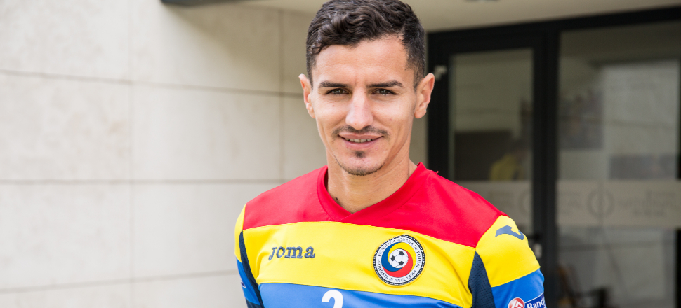 Fenerbahçe, Rumen sağ bek için harekete geçti!