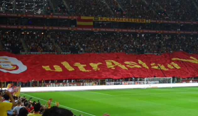 UltrAslan'dan Fikret Orman hakkında sert açıklama!