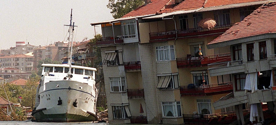 Marmara bölgesi 3 ayrı depremle yıkılacak...
