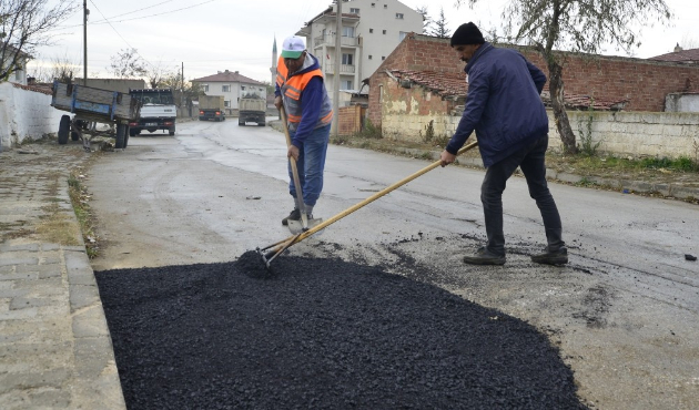 Tepebaşı’nda üst yapı çalışmaları devam ediyor