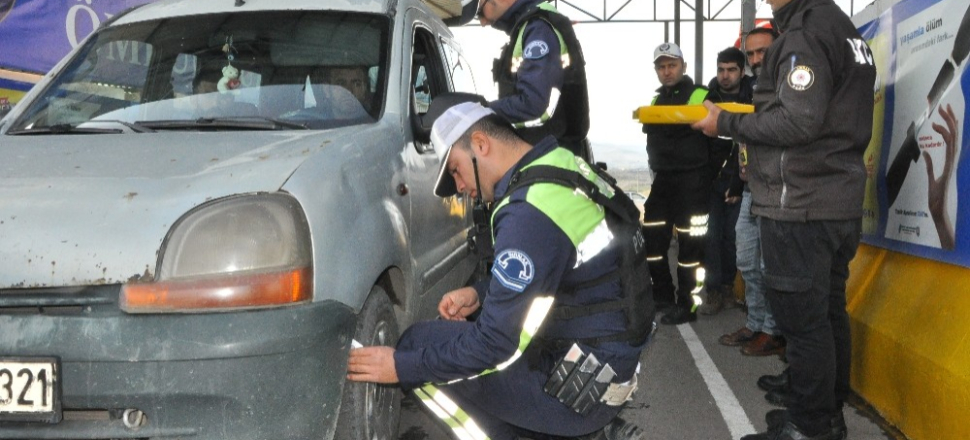 Şırnak’ta Kış lastiği uygulaması