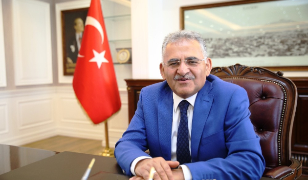 Melikgazi’de işçilerin ikramiye sevinci