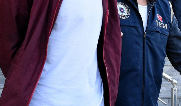 Vergi dairesinde 'rüşvet' alan memura suçüstü...
