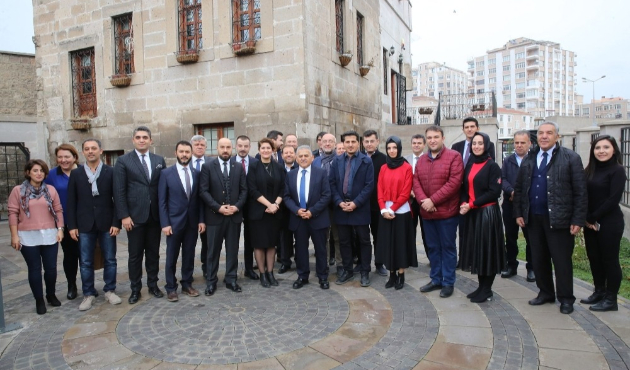 Başkan Büyükkılıç “Mesleki odalarını önemsiyoruz”