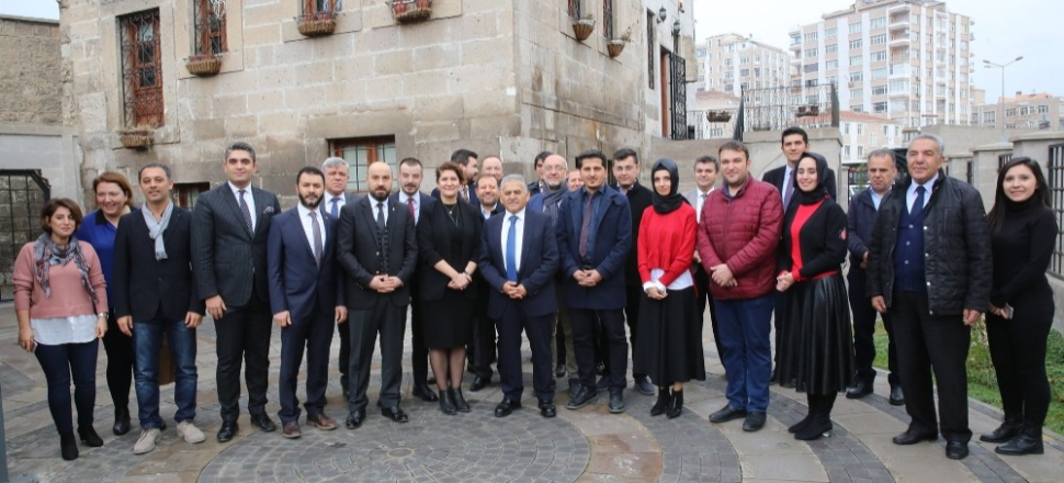 Başkan Büyükkılıç “Mesleki odalarını önemsiyoruz”