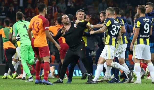 Tahkim Kurulu, Galatasaray ve Fenerbahçe'nin cezalarını onadı
