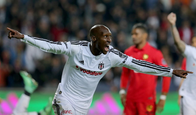 Guti'nin yardımcısı Atiba Hutchinson!