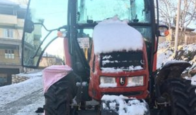Traktörün çarptığı işitme engelli öldü