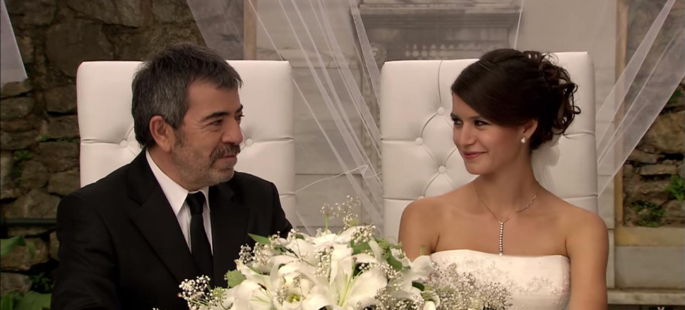 Beren Saat ve Selçuk Yöntem'den yeni proje!