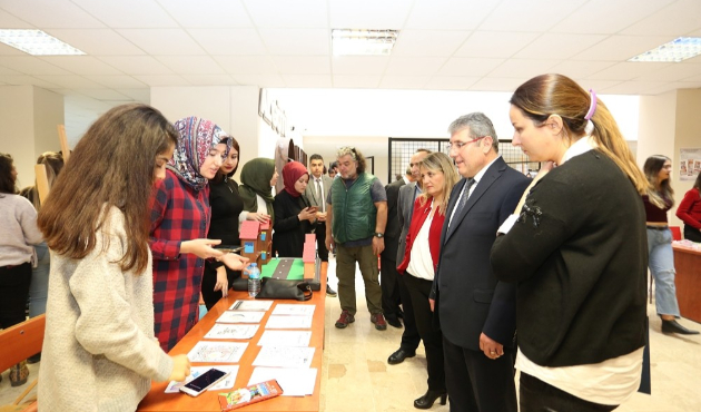 PAÜ’de ‘Materyal Dersi Sergisi’ 140 projeyle açıldı