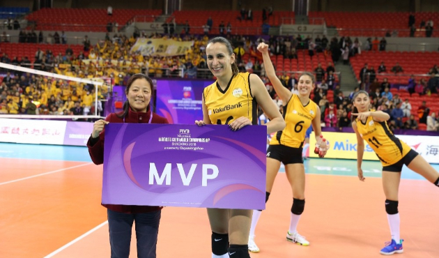 VakıfBank’ın bileği bükülmüyor