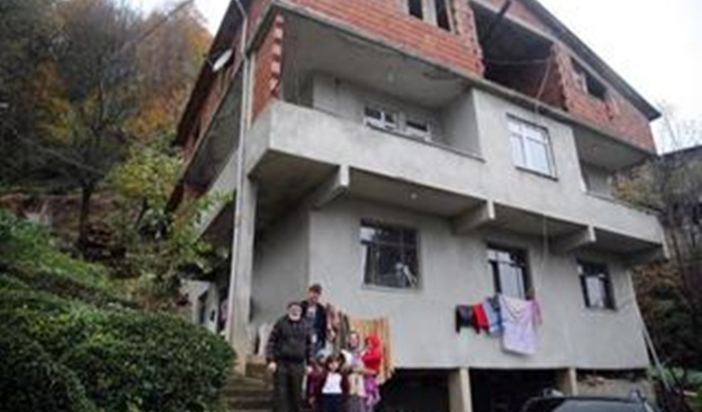 Torunlarını yurda vermek istemiyorlar