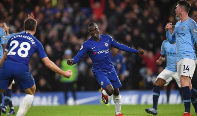Chelsea, Manchester City'i liderlikten etti!