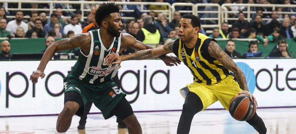 Fenerbahçe deplasmanda Panathinaikos'a acımadı...