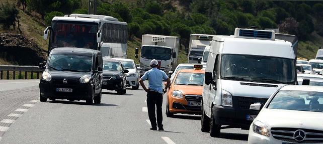 İstanbul trafiğinde yeni dönem: Polis tek tek geri gönderiyor!