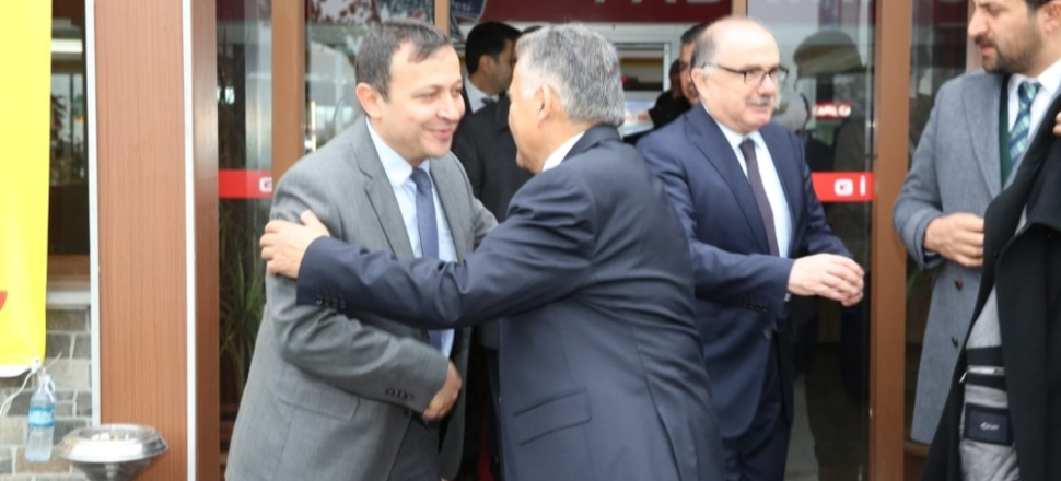 Başkan Büyükkılıç, rektörler ile bir arada