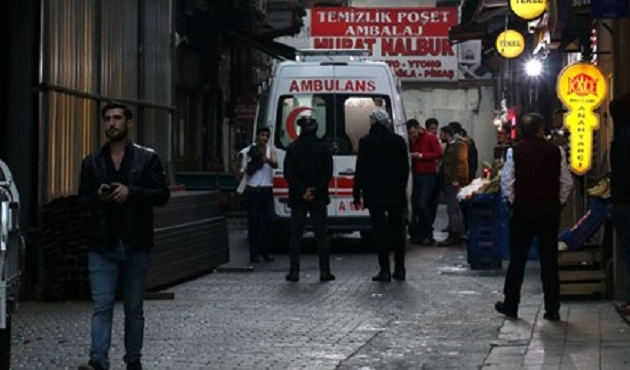 Eğlenmeye giden polisler kavgaya karıştı, 3 yaralı