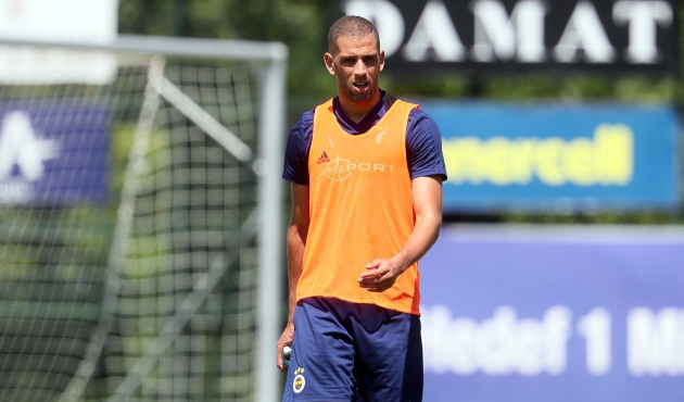 Fenerbahçe'de hedef 3 bölgeye transfer!