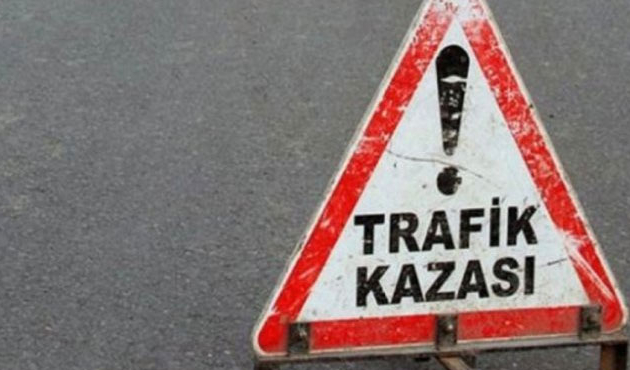 Otobüsle kamyon çarpıştı: Çok sayıda yaralı var