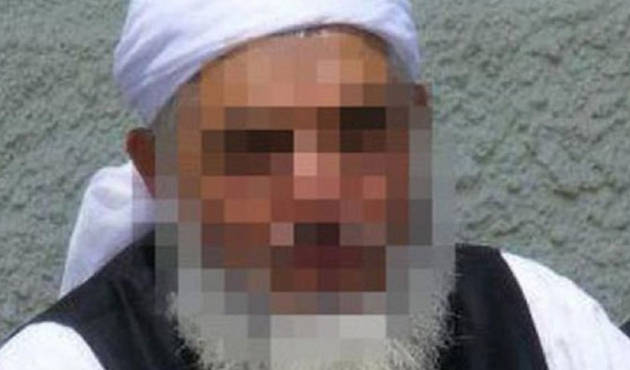 Tecavüz edip birbirleriyle ilişkiye zorladı!
