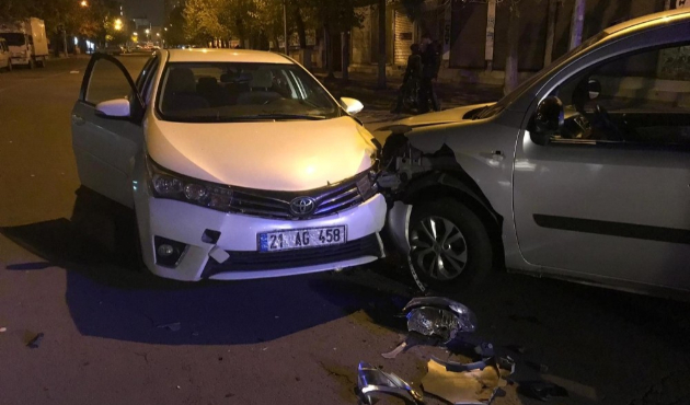 Diyarbakır’da trafik kazası: 2 yaralı