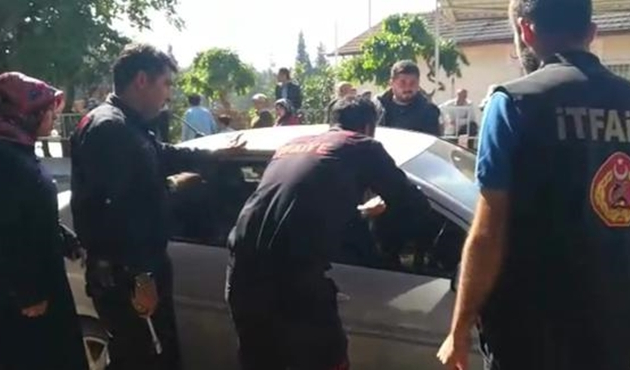Otomobilde mahsur kalan 6 aylık bebek kurtarıldı