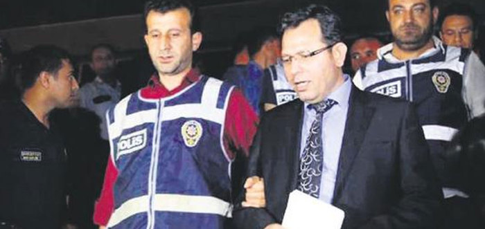 FETÖ'cü iki savcının sinsi planı