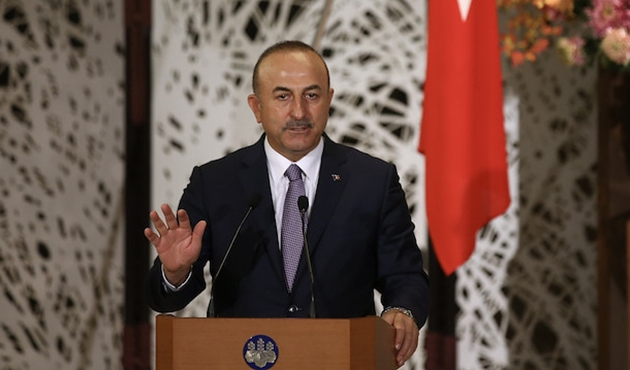 Çavuşoğlu'ndan emniyet kemeri çağrısı