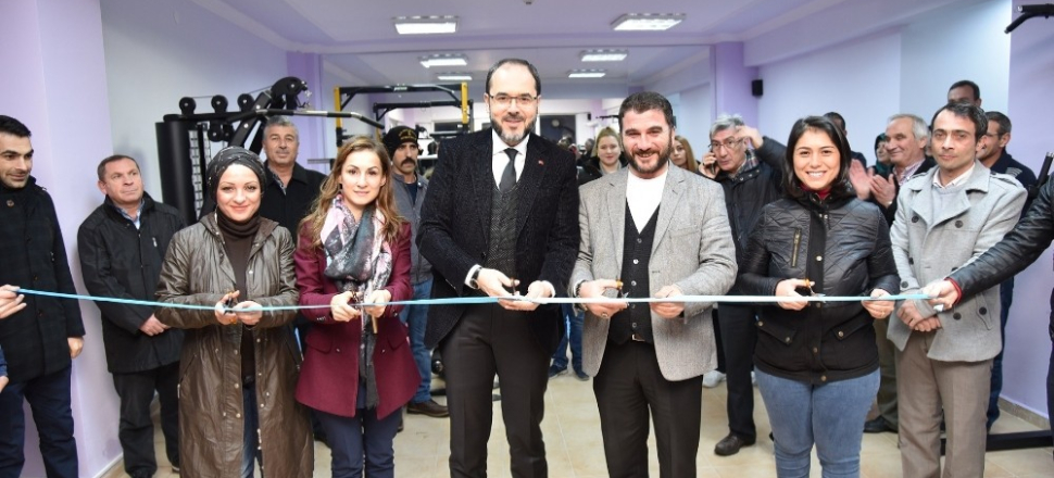 Başiskele’ye yeni spor merkezi kazandırıldı
