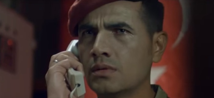 Ömer Halisdemir için çekilen 30 Kuş filminin galası yapıldı (VİDEO)
