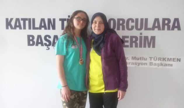 Dart Şampiyonasında ikincilik başarısı