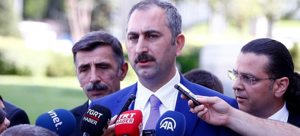 Bakan Gül'den Danıştay savcısına sert tepki!