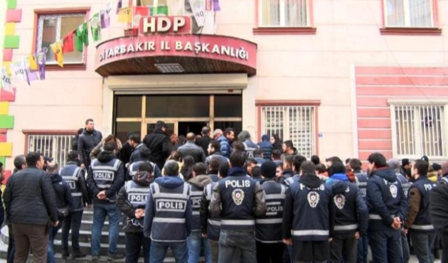 HDP Diyarbakır İl Örgütü'ne operasyon!
