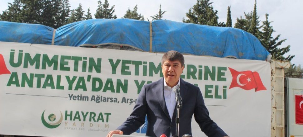 Antalya’dan Suriye’ye 2 yardım tırı