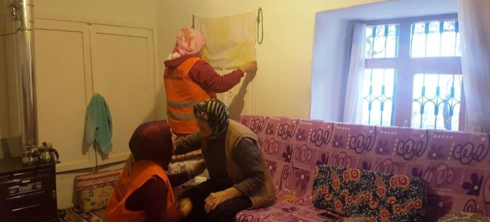 Konya'da evde bakım hizmetleri ile dua alıyorlar
