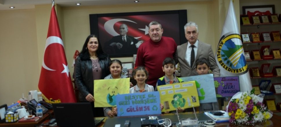 Zonguldak'ta minik öğrencilerden Başkan Tekin’e teşekkür