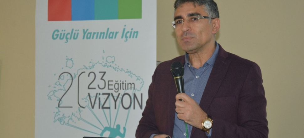 Eğitimde yaşanacak değişim velilere anlatıldı