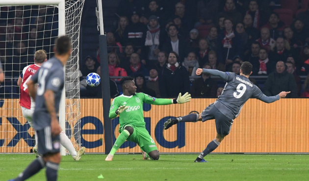 Bayern Münih deplasmanda liderliği kaptı!