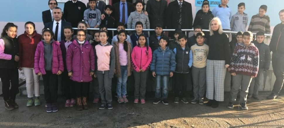 Balıkesir'de Kaymakam Öner, gitmedik mahalle bırakmadı