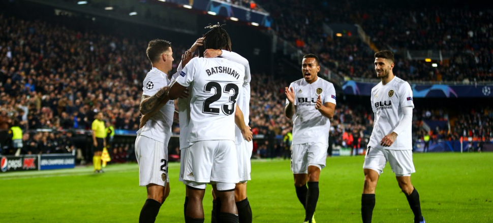 Mourinho'ya Valencia sürprizi!