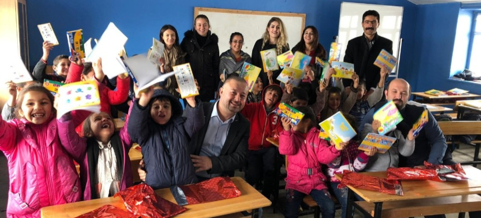 Van VEDAŞ’tan köy okulunu güzelleştiren çalışma