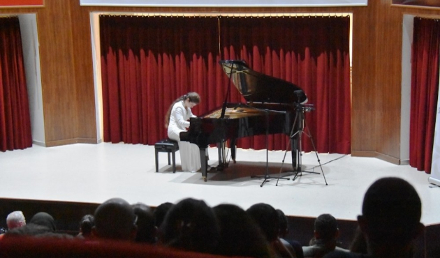 Rus piyanist Tekirdağ’da konser verdi