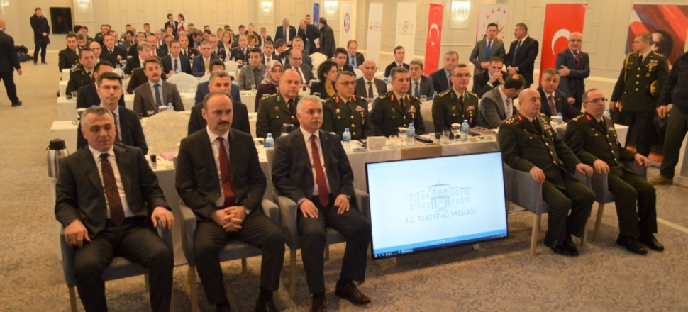 Tekirdağ'da 3 ilin valiliği göçmenler için toplandı