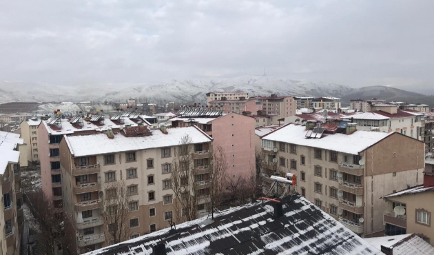 Muş’ta 110 köy yolu ulaşıma kapandı