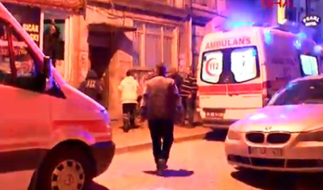 Yabancı uyruklu çift evlerinde ölü bulundu
