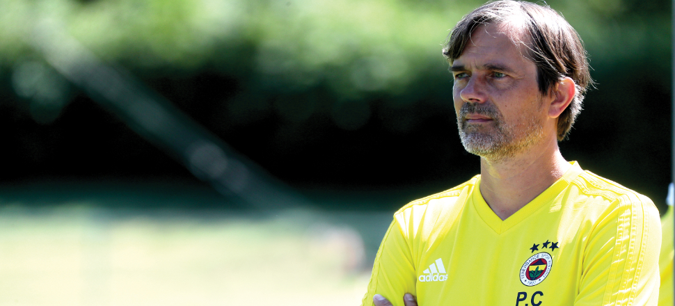 Cocu, Fenerbahçe'nin peşini bırakmıyor!