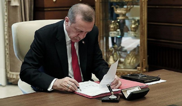 AK Parti'nin 'yerel seçim manifestosu' Erdoğan'a sunuldu!